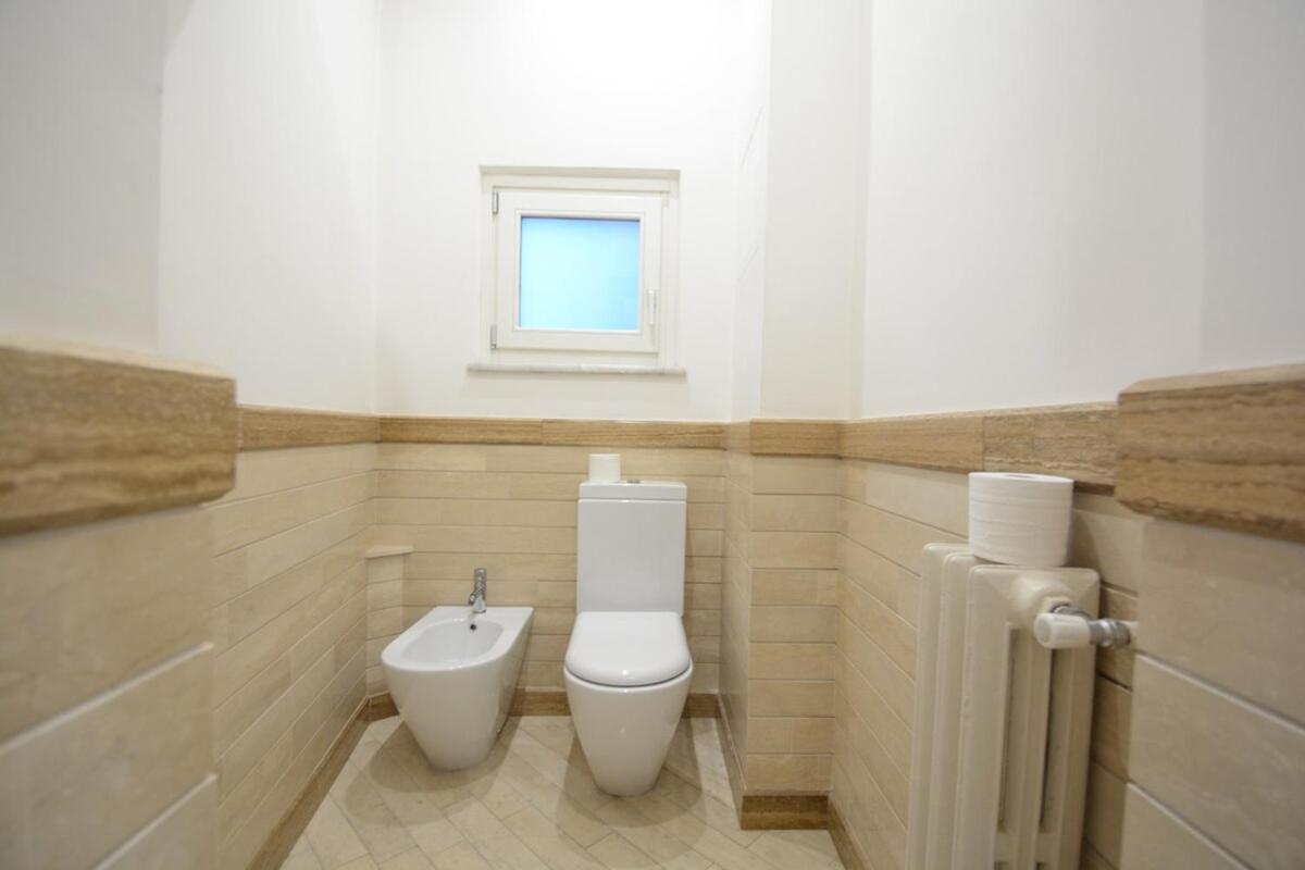 - Parione House Rom